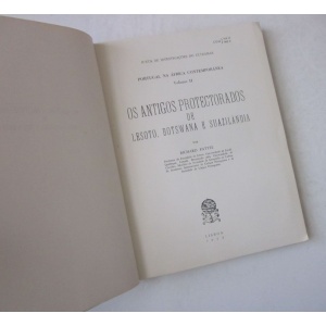 PATTEE (RICHARD) - OS ANTIGOS PROTECTORADOS DE LESOTO, BOTSWANA E SUAZILÂNDIA