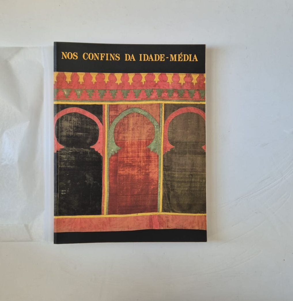 21021 Nos confins da idade-média