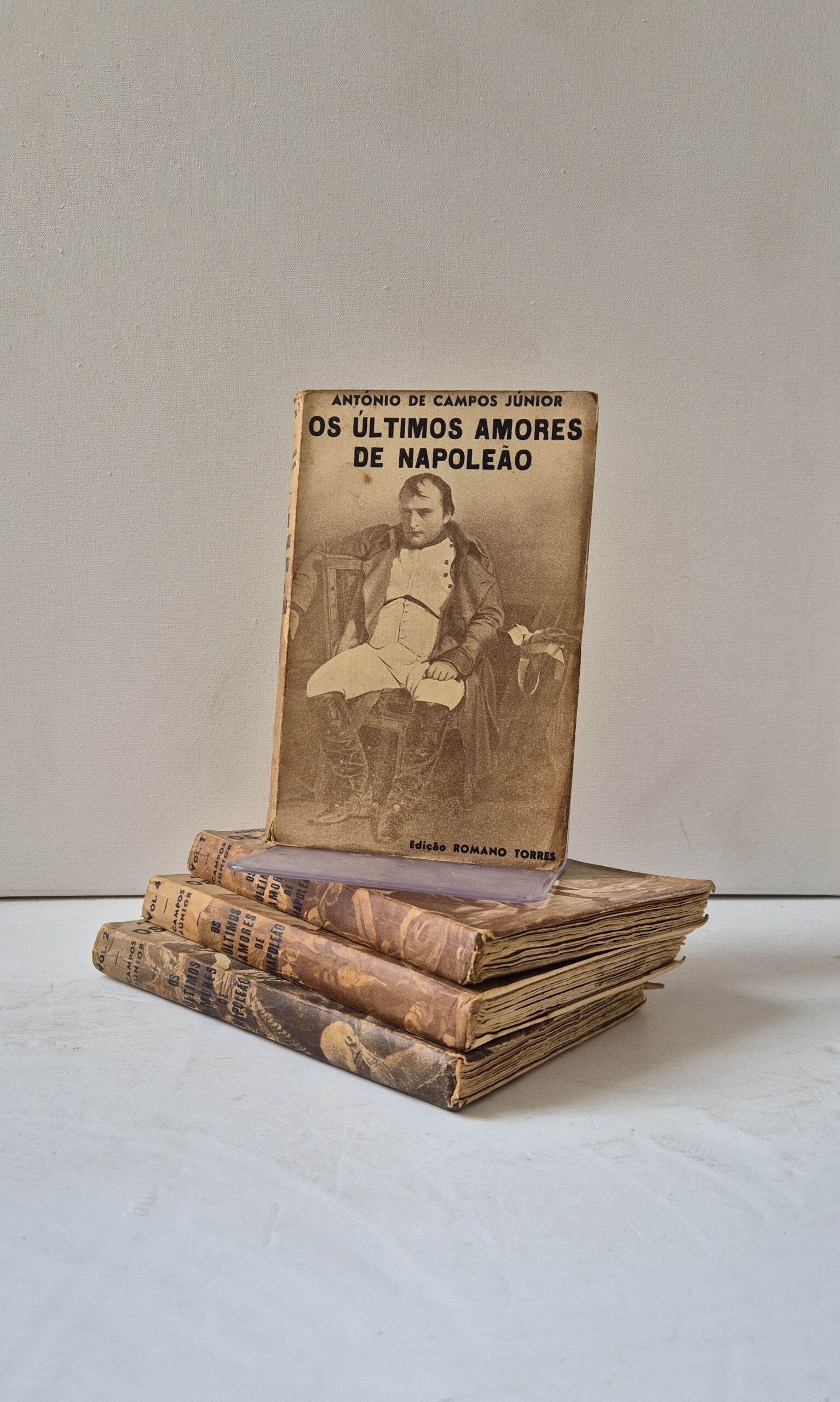 21306 JÚNIOR (ANTÓNIO DE CAMPOS) - OS ÚLTIMOS AMORES DE NAPOLEÃO 01