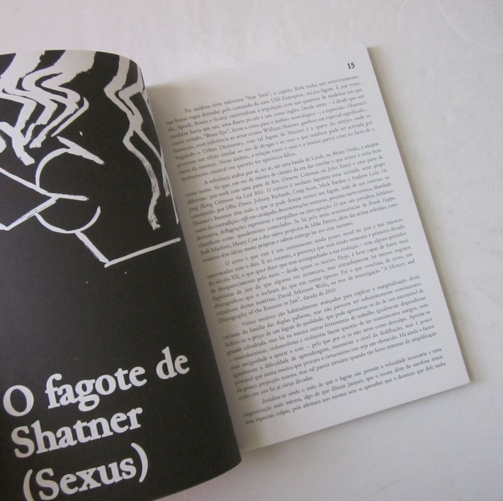 21064 a PAES (RUI EDUARDO) - O FAGOTE DE SHATNER