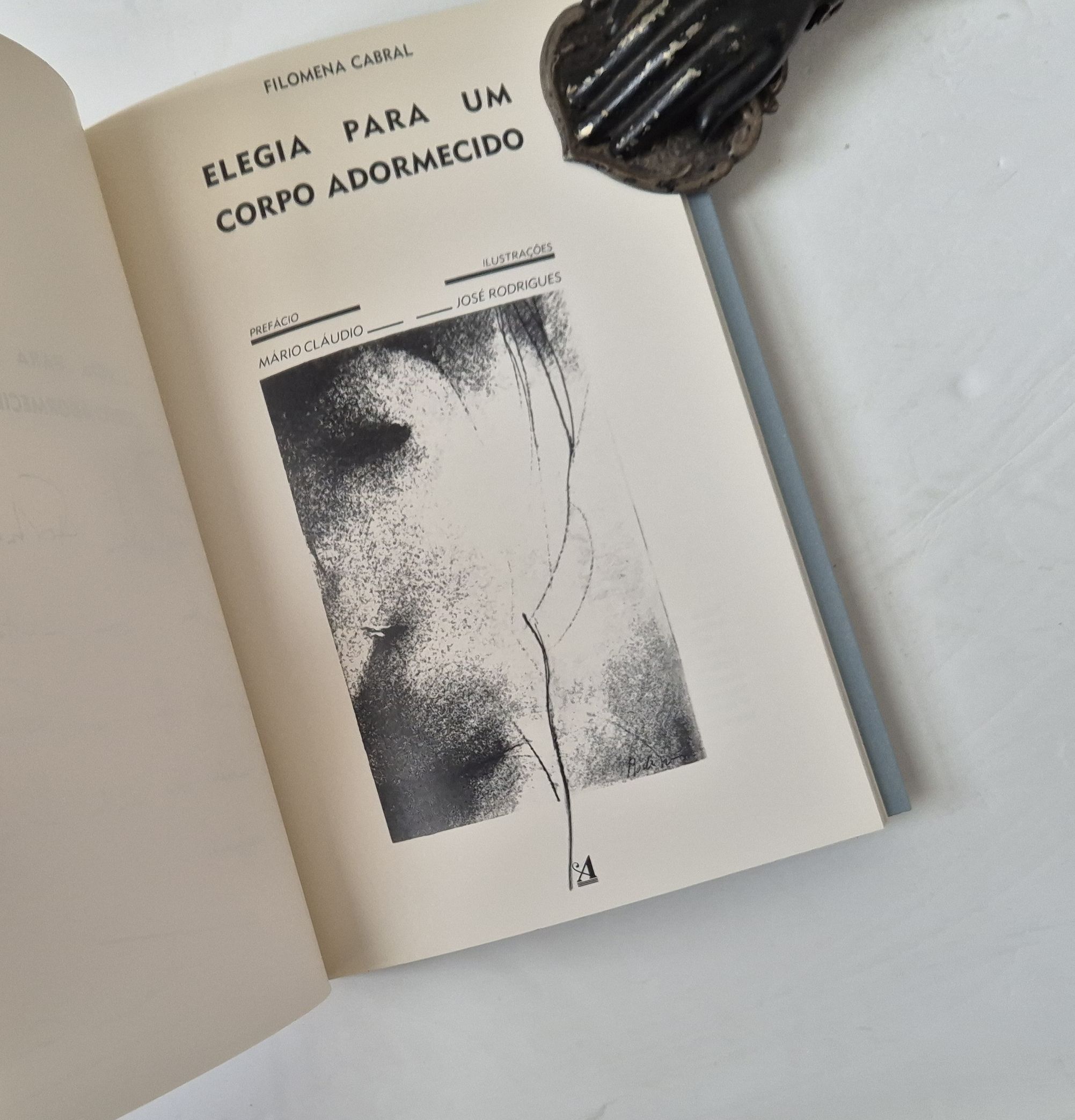 4997 CABRAL (MARIA FILOMENA) - ELEGIA PARA UM CORPO ADORMECIDO