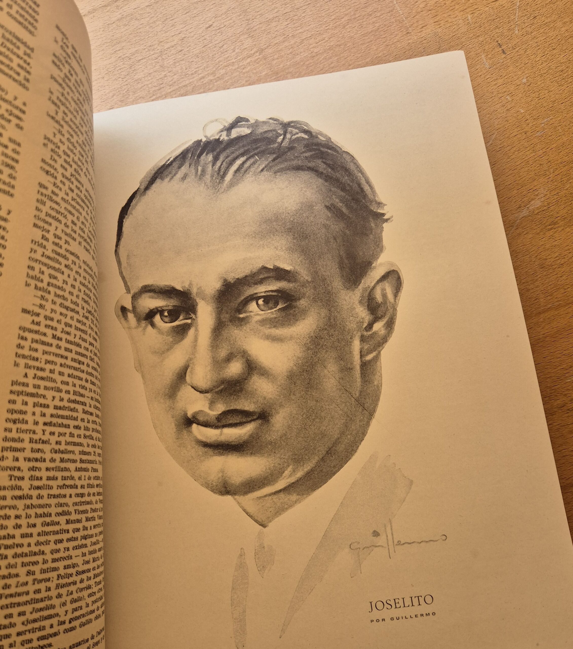 15002 LA FIESTA NACIONAL - LIBRO DE ORO DE LA TAUROMAQUIA