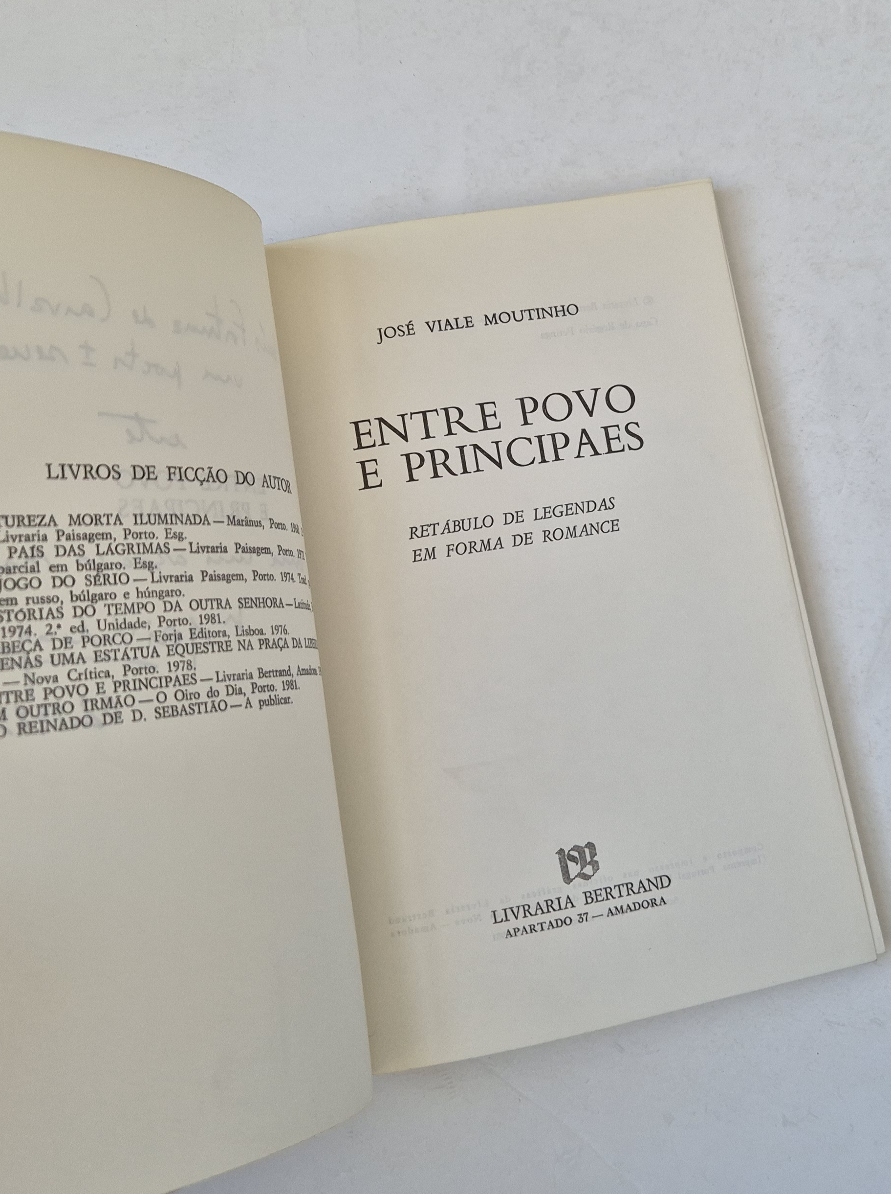 21581 MOUTINHO (JOSÉ VIALE) - ENTRE POVO E PRINCIPAES